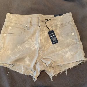 Light tie dye Jean shorts